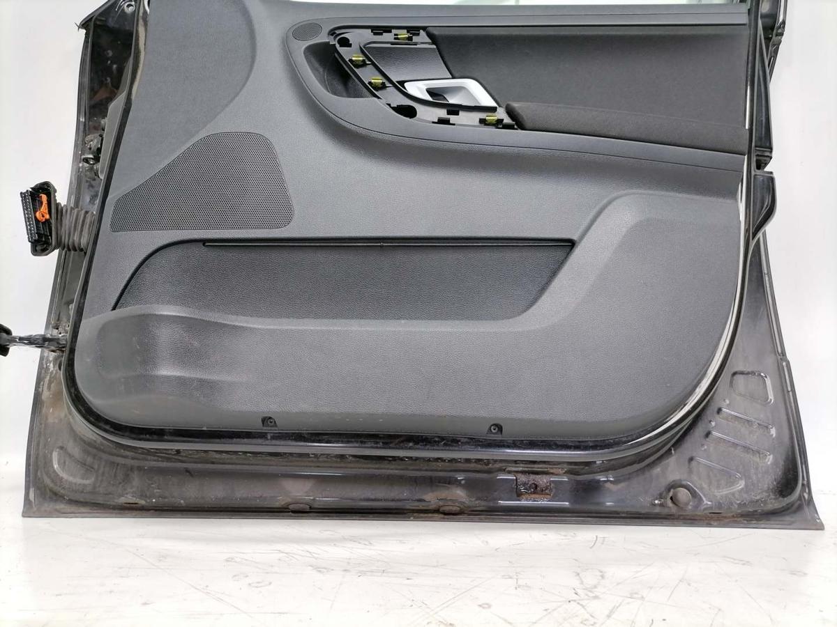 Skoda Fabia 2 5J original T&uuml;r vorn rechts 9910 schwarz Bj.2008